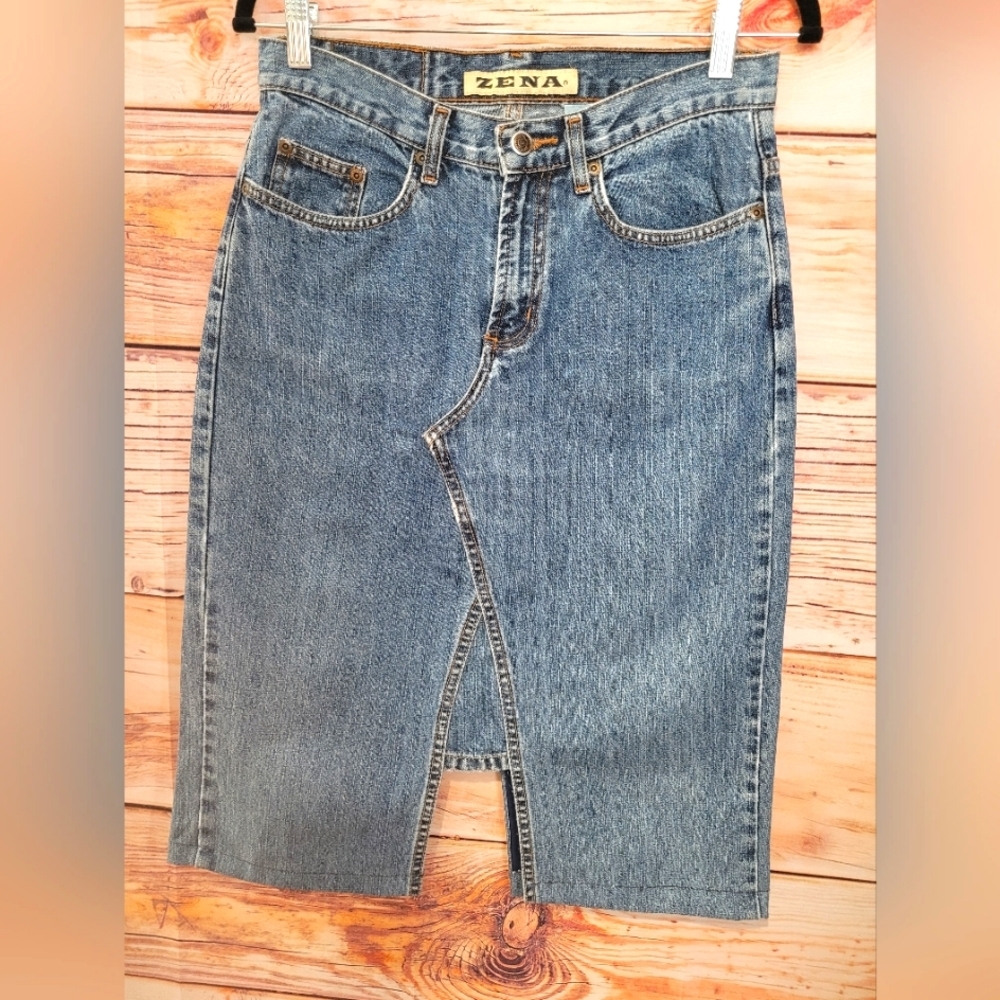 Upcycled Classic Zena Denim Skirt!